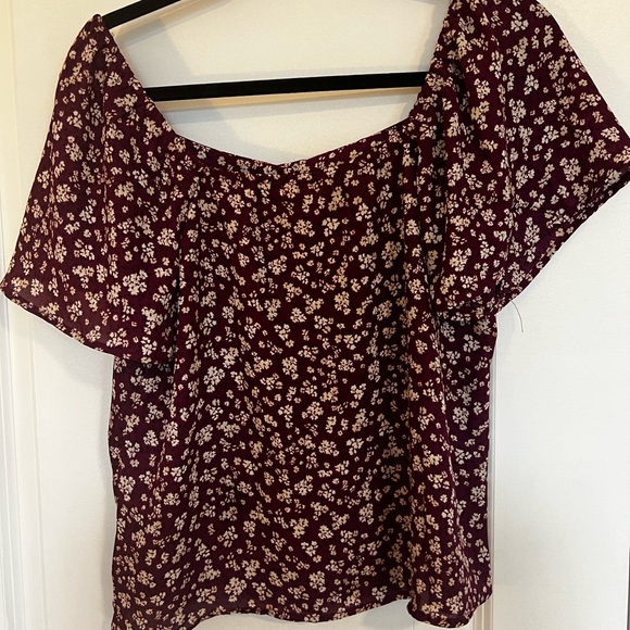 NWOT Lush Dark Burgundy Floral Button Up Blouse - Picture 5 of 5